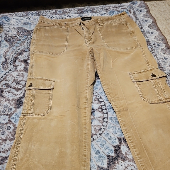 Eddie Bauer Beige Corduroy Cargo Wide Leg Pants - Picture 2 of 6